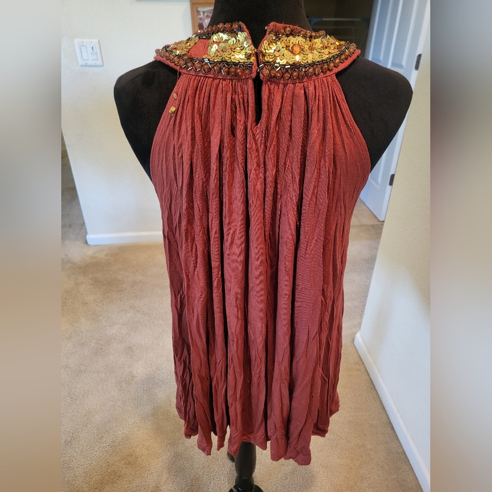 Tunic, with beaded neck - Picture 4 of 7